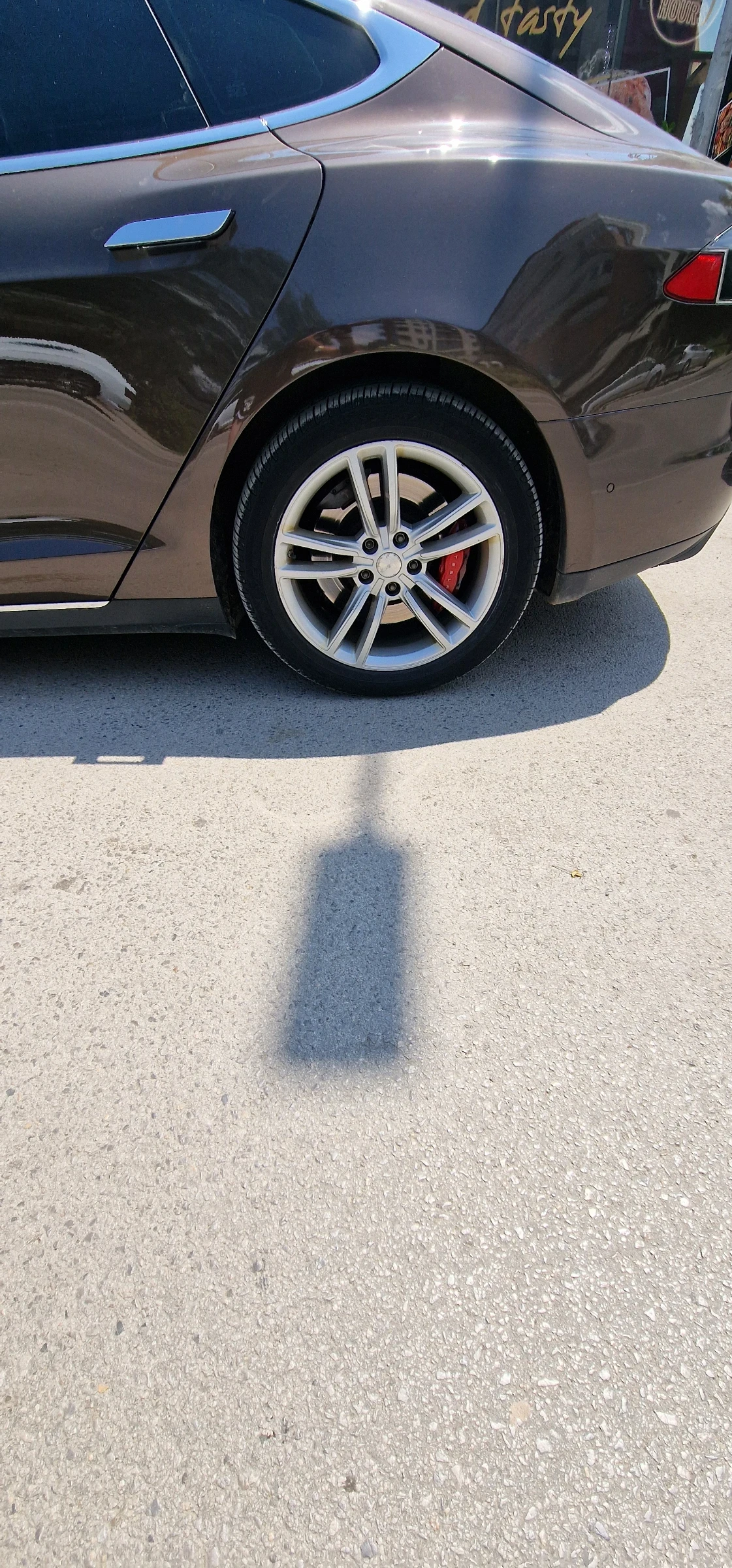 Tesla Model S 85   Free Supercharger  | Mobile.bg   15