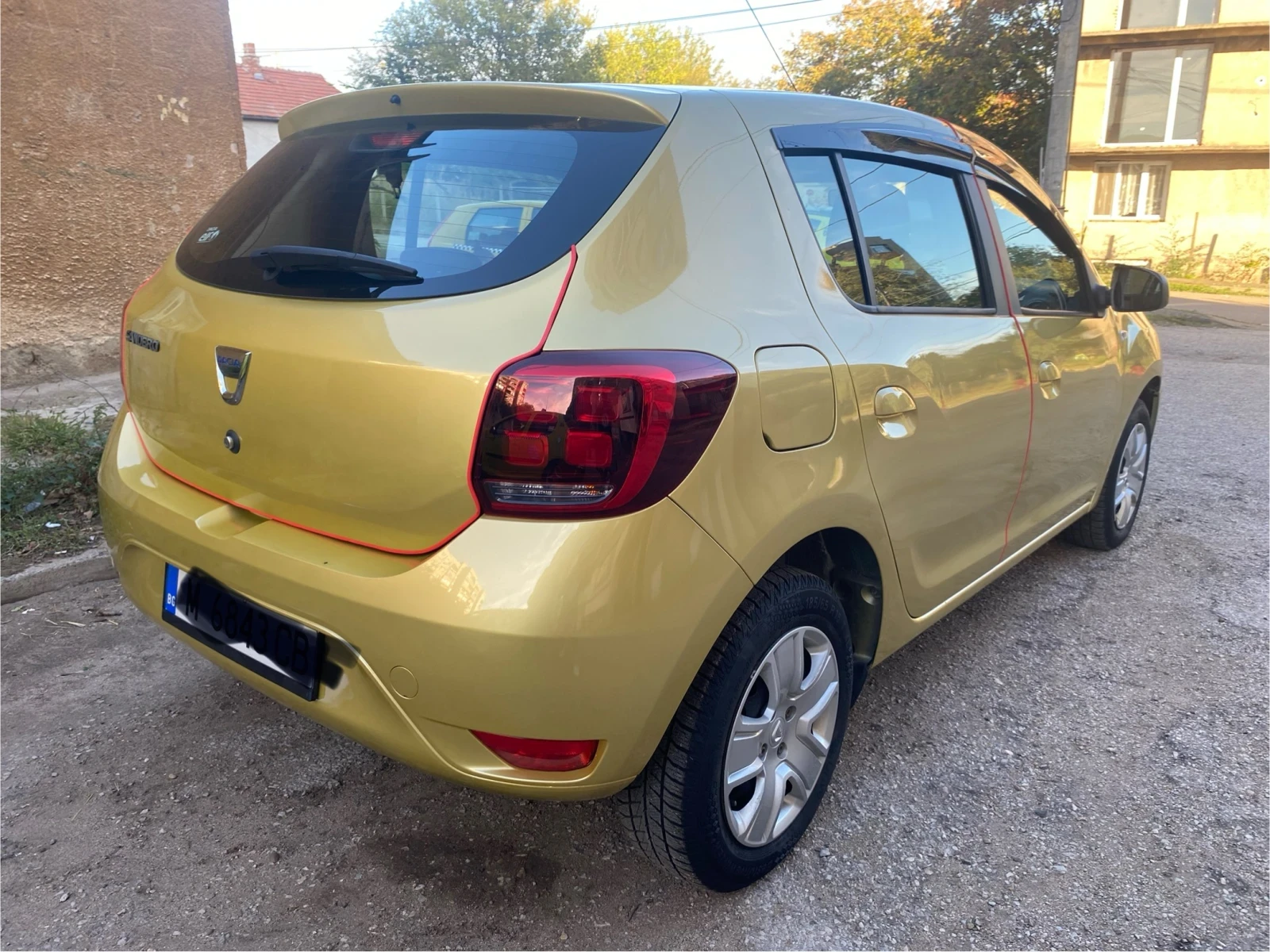 Dacia Sandero 0, 900 - изображение 4