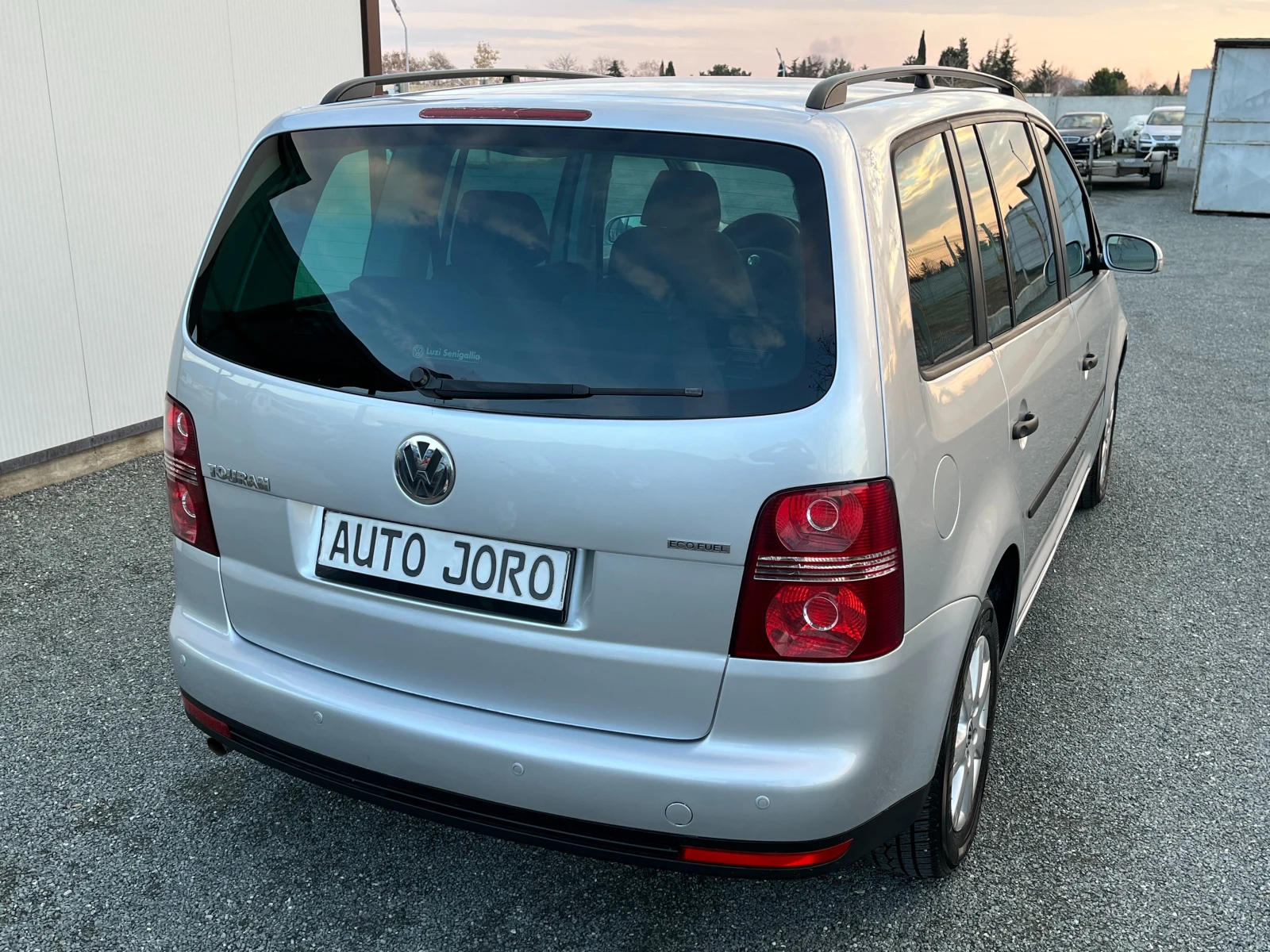 VW Touran 2.0i-Mетан - изображение 4