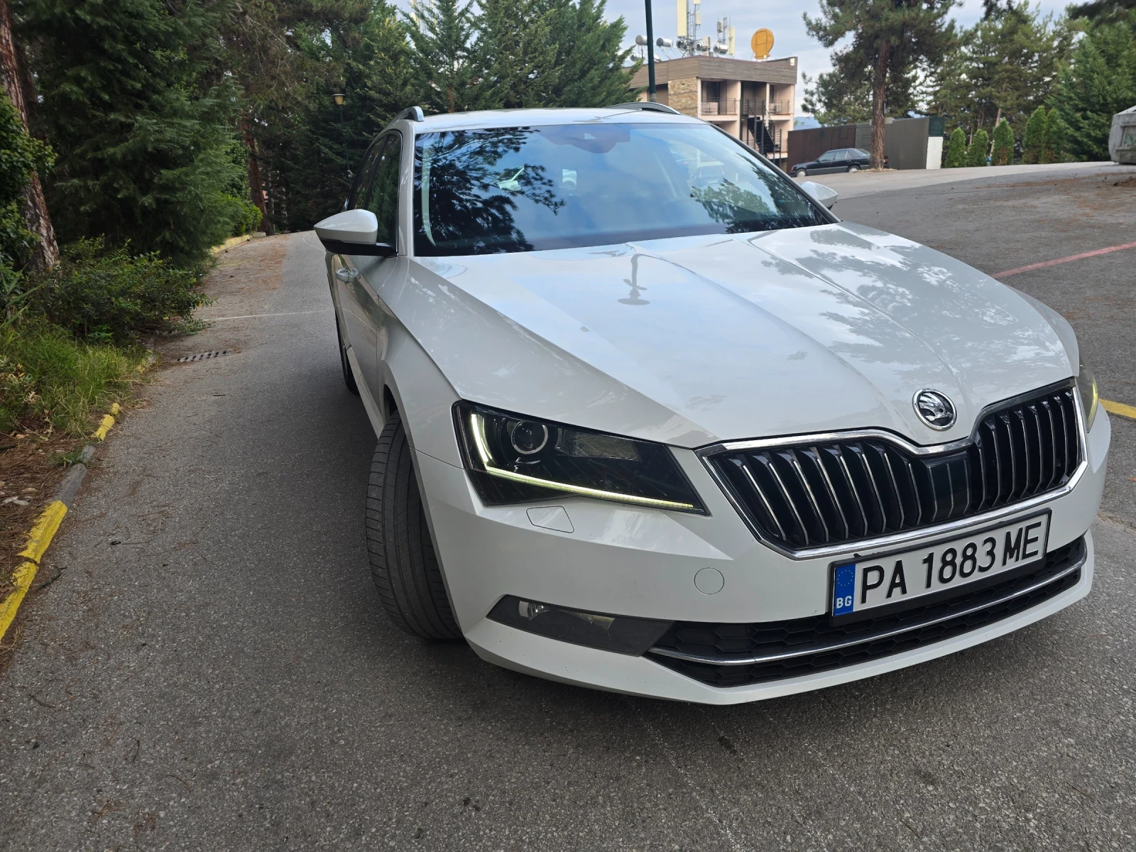 Skoda Superb  - изображение 2