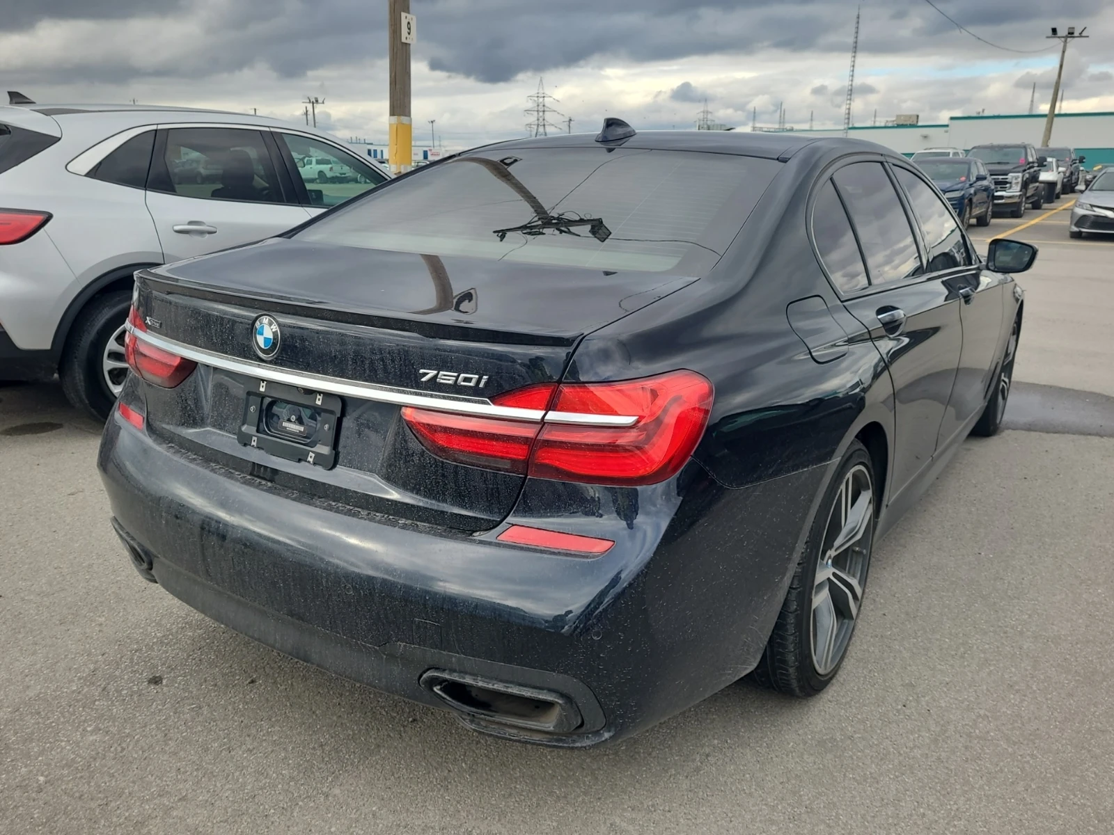 BMW 750 750I* CARFAX * АвтоКредит * Цена до България*  - изображение 3