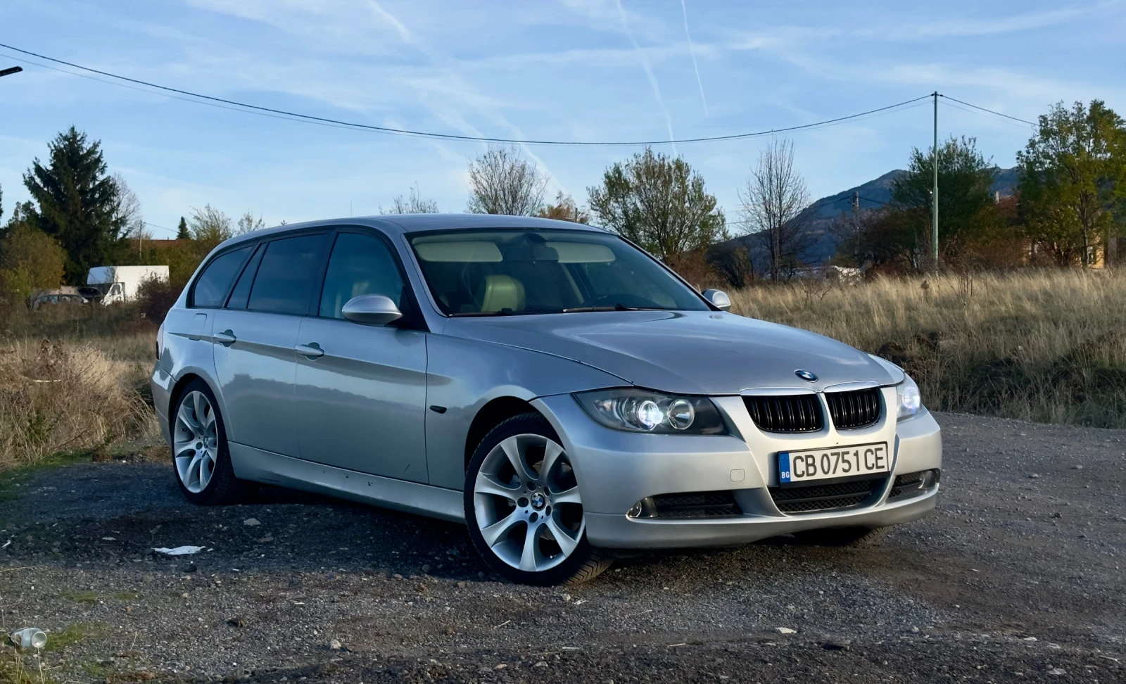 BMW 320  - изображение 3