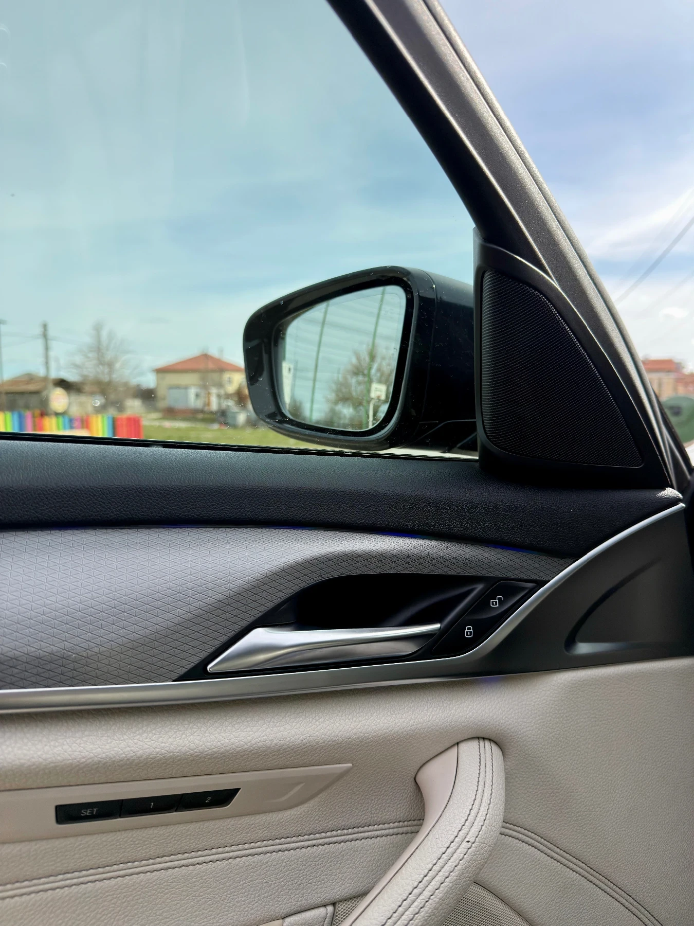 BMW 520 M-sport Shadow Line TOP - Бартер/ Лизинг , снимка 17 - Автомобили и джипове - 53125708