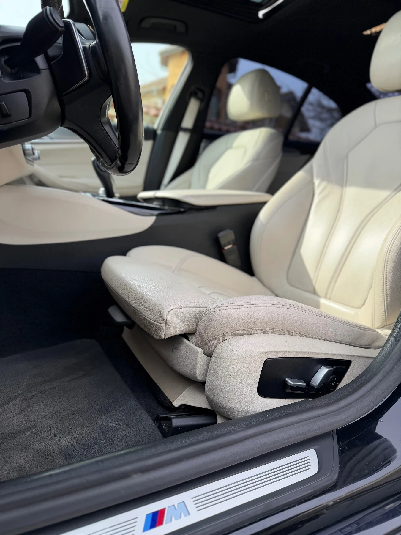 BMW 520 M-sport Shadow Line TOP - Бартер/ Лизинг , снимка 13 - Автомобили и джипове - 53125708