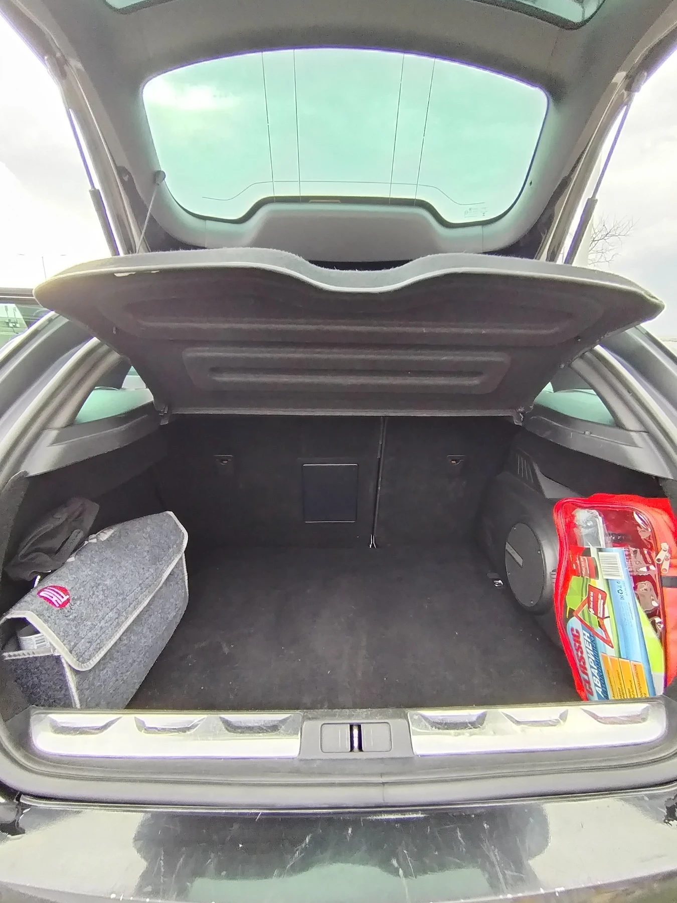 Citroen DS5  - изображение 8