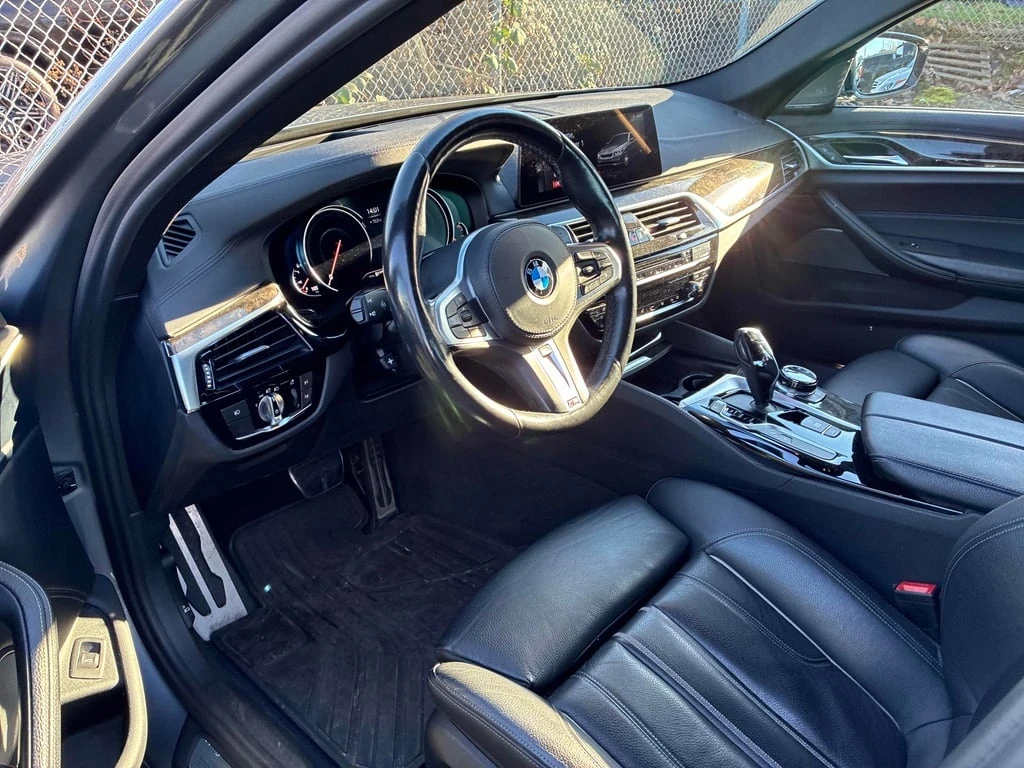 BMW 540 i xDrive 2017 * CARFAX * БЕЗ ПЪРВОНАЧАЛНА ВНОСКА - изображение 7