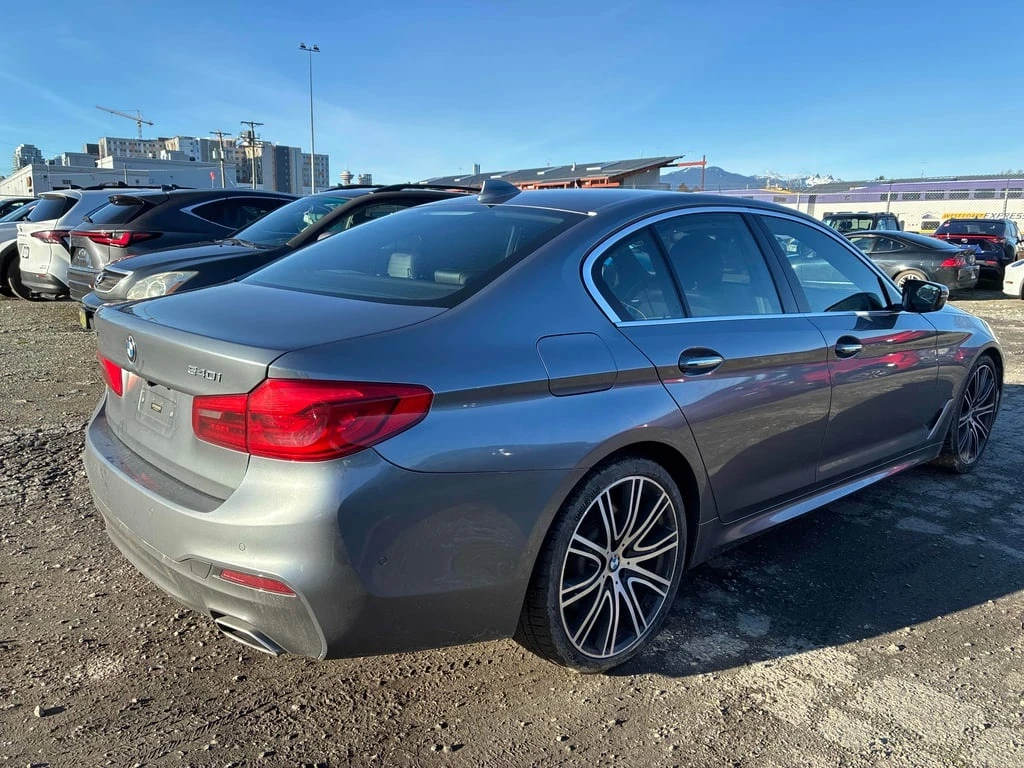 BMW 540 i xDrive 2017 * CARFAX * БЕЗ ПЪРВОНАЧАЛНА ВНОСКА - изображение 4