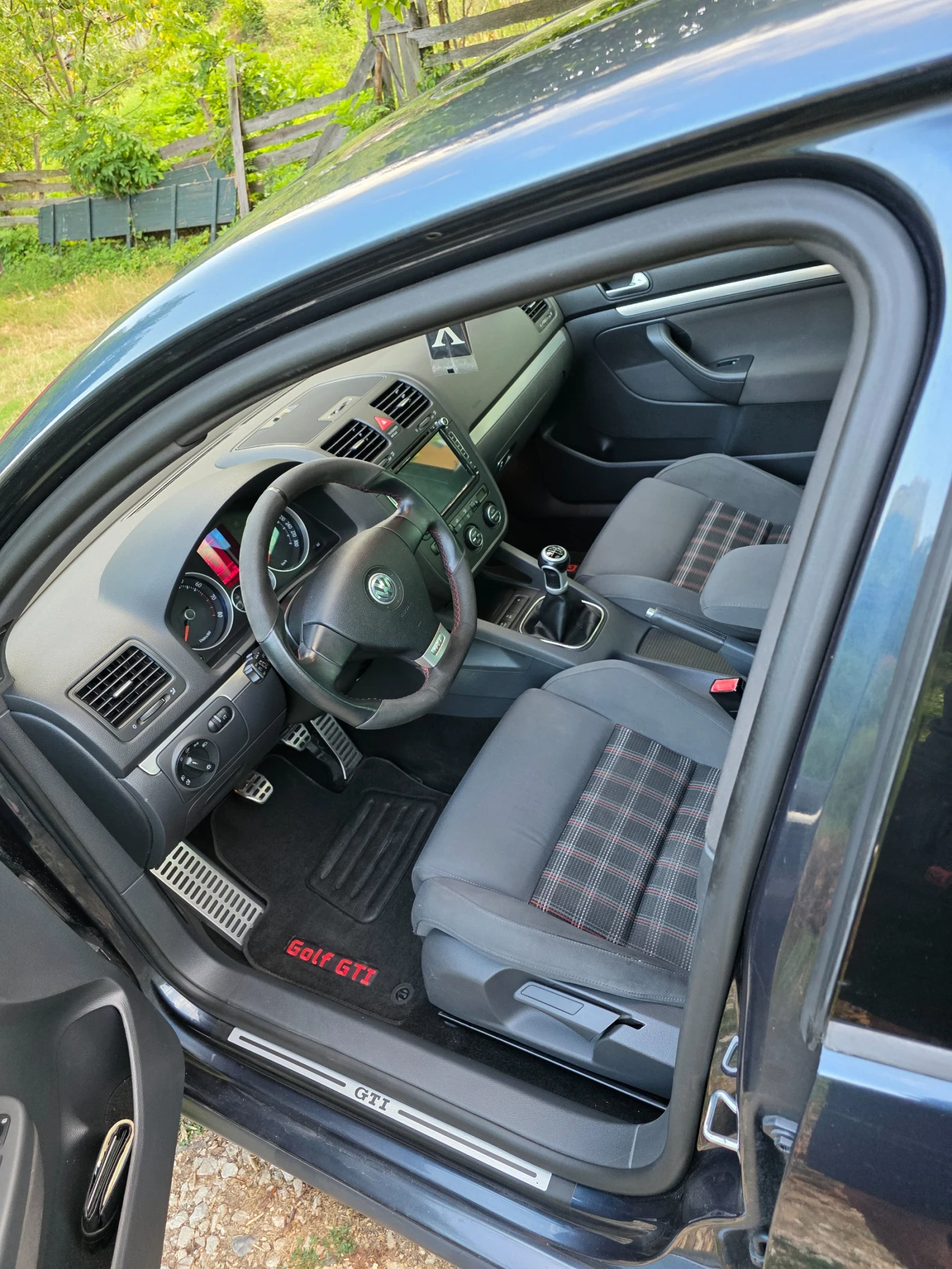 VW Golf, снимка 9 - Автомобили и джипове - 53923393