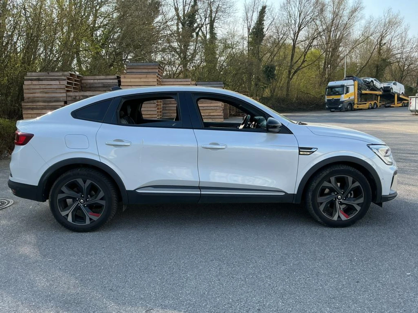 Renault Arkana  RS Line, снимка 5 - Автомобили и джипове - 53988863