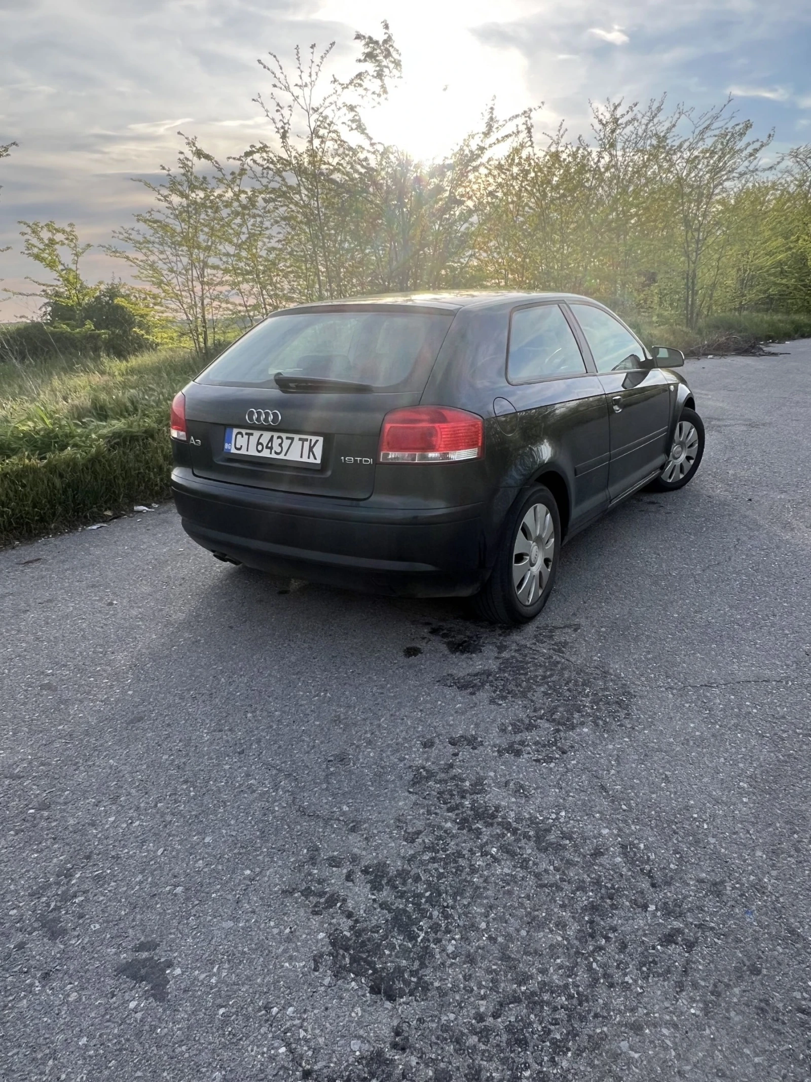 Audi A3 ДЕСЕН волан, снимка 4 - Автомобили и джипове - 54421688