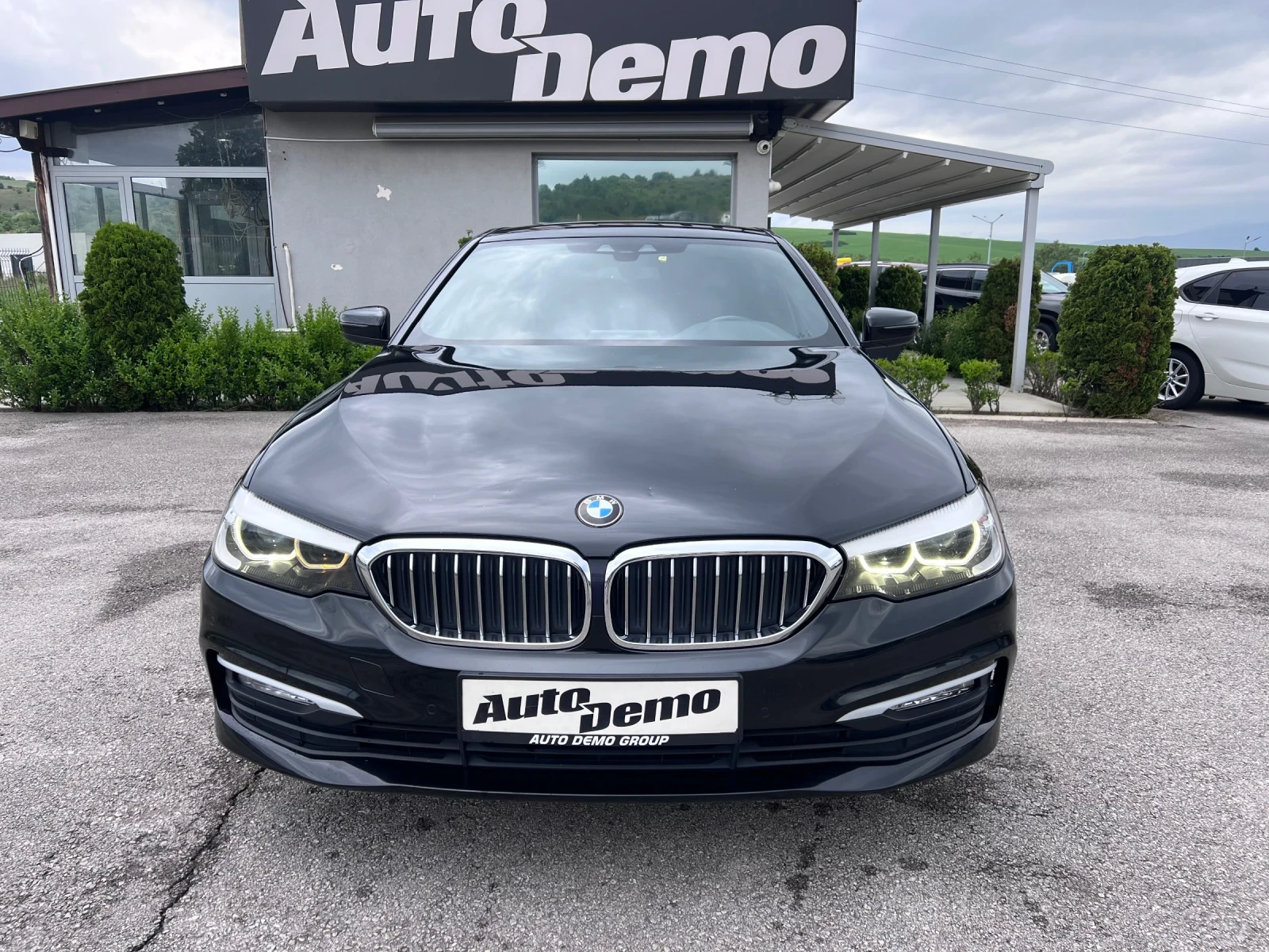 BMW 520 d* X-Drive* , снимка 2 - Автомобили и джипове - 54686014