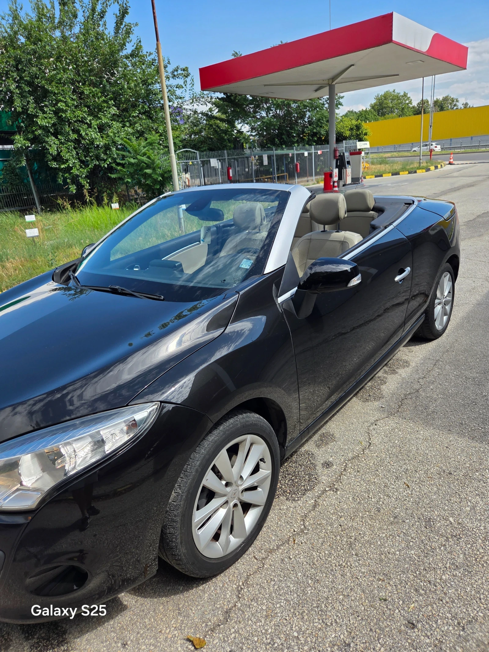 Renault Megane Кабрио, снимка 8 - Автомобили и джипове - 55264387