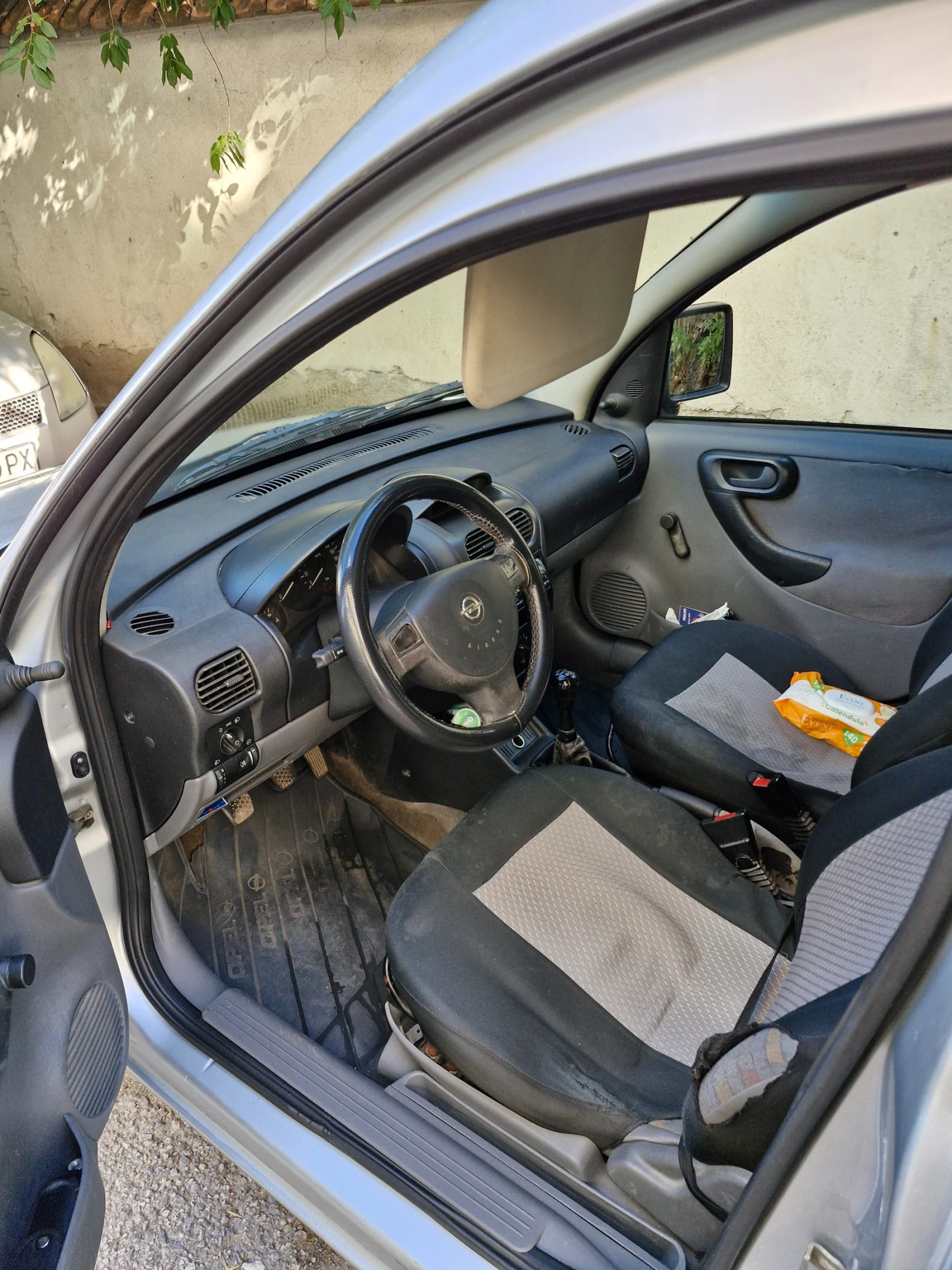 Opel Combo, снимка 6 - Автомобили и джипове - 55491978