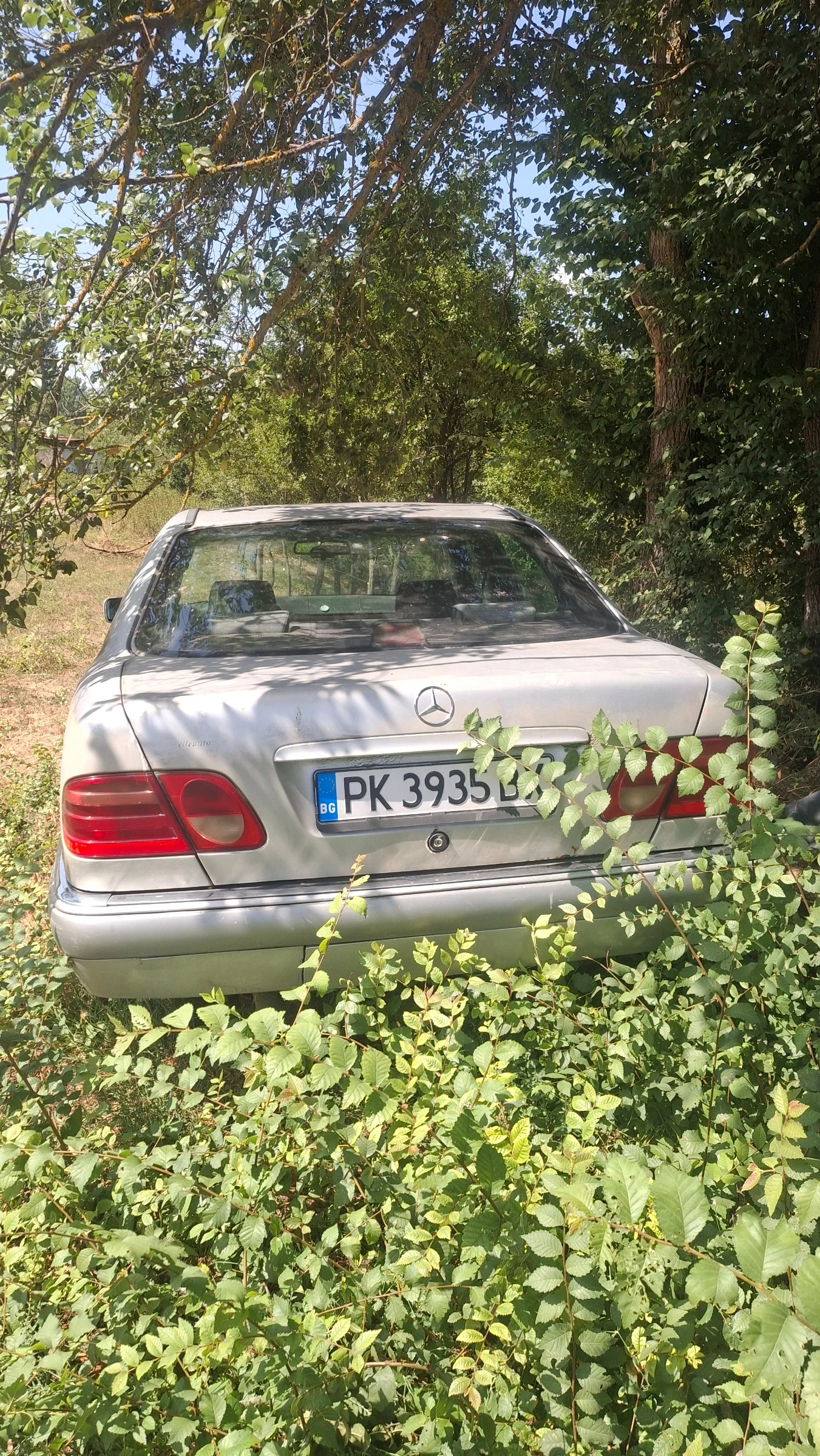 Mercedes-Benz E 250, снимка 6 - Автомобили и джипове - 55875683