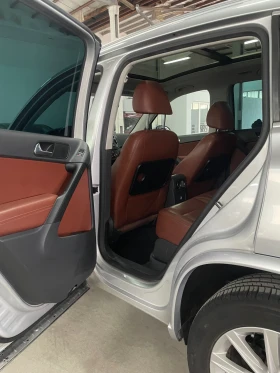 VW Tiguan 2.0TDI/Rline/4motion/Панор/парктр/подгрев/, снимка 14
