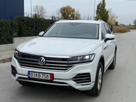 VW Touareg 3.0TDIV6 4MOTION/DIGITAL/DISTRONIC/ПОДГРЕВ/ИСТОРИЯ