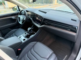 VW Touareg 3.0TDIV6 4MOTION/DIGITAL/DISTRONIC/ПОДГРЕВ/ИСТОРИЯ - 57900 лв. / 29603.80 € - 51462911 7