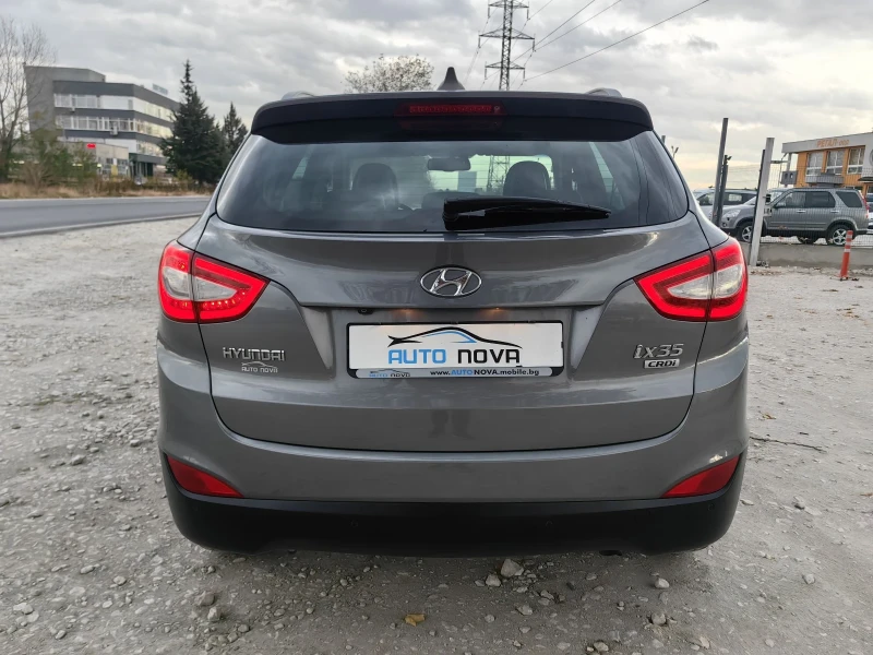 Hyundai IX35 1.7 ДИЗЕЛ 116 К.С! FACE! ВСИЧКИ ЕКСТРИ ЗА МОДЕЛА! , снимка 6 - Автомобили и джипове - 48969154