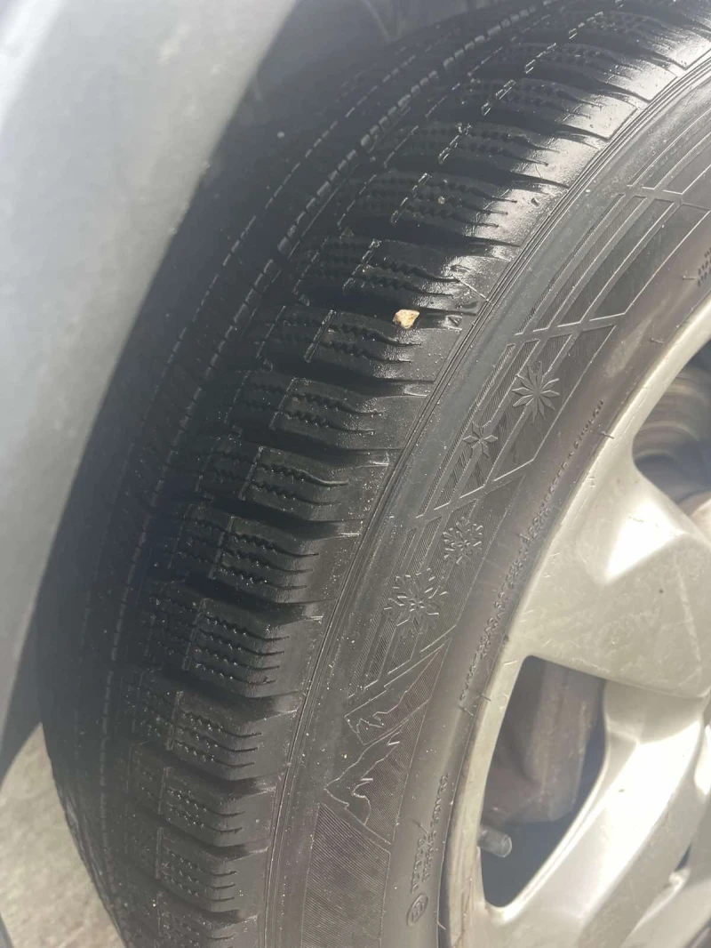 VW Touareg, снимка 12 - Автомобили и джипове - 52264108