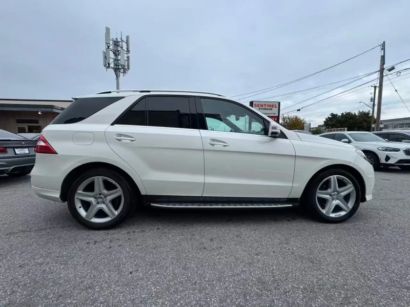 Mercedes-Benz ML 350 BLUETEC* AMG PACK* HARMAN* PANORAMA* KEYLESS* , снимка 6 - Автомобили и джипове - 52501450