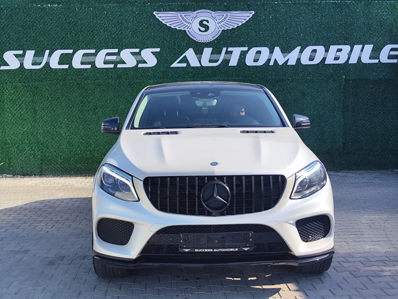 Mercedes-Benz GLE Coupe 350* AMG* 4MATIC* PODGREV* PANORAMA* LIZING, снимка 1
