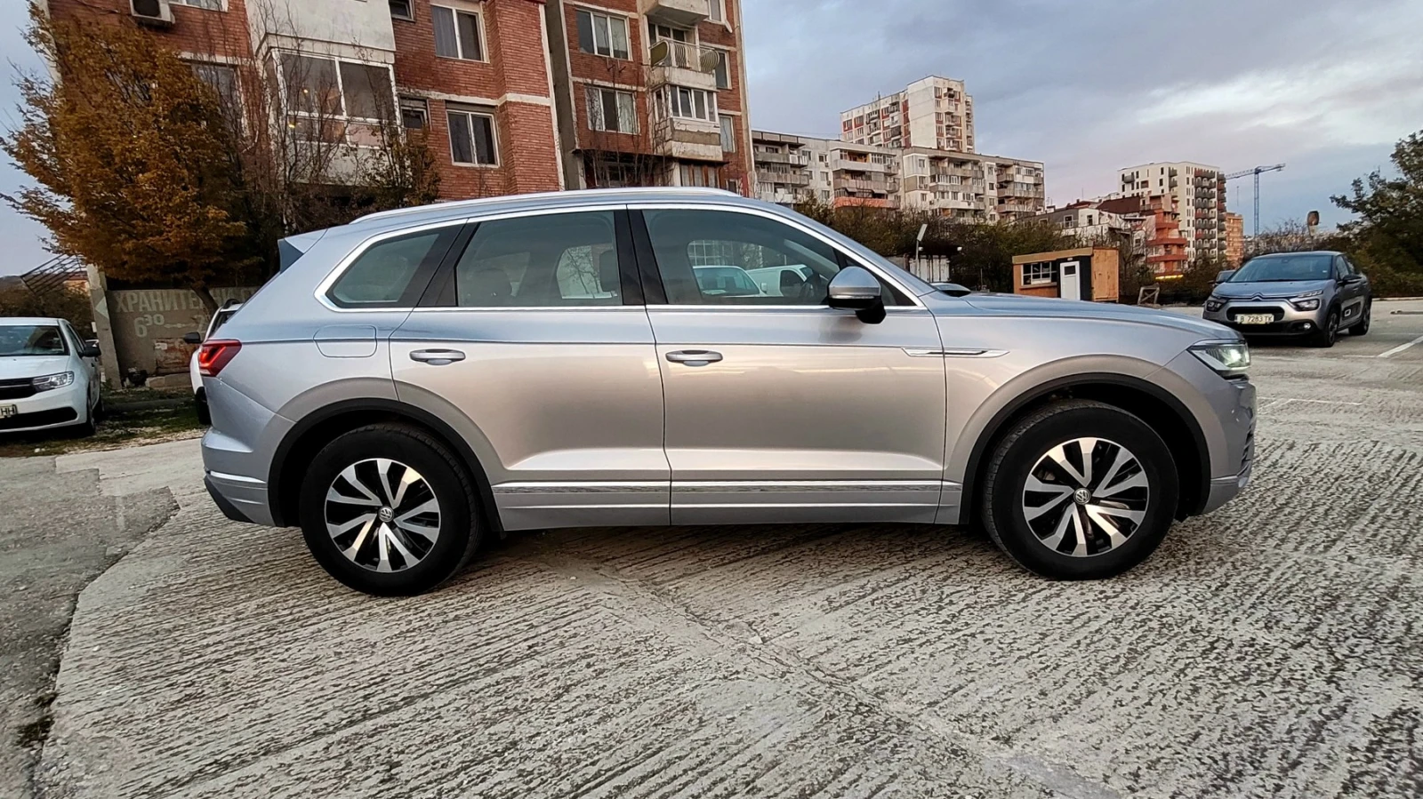 VW Touareg V6 3.0TDI 4MOTION INNOVISION COCKPIT - изображение 4