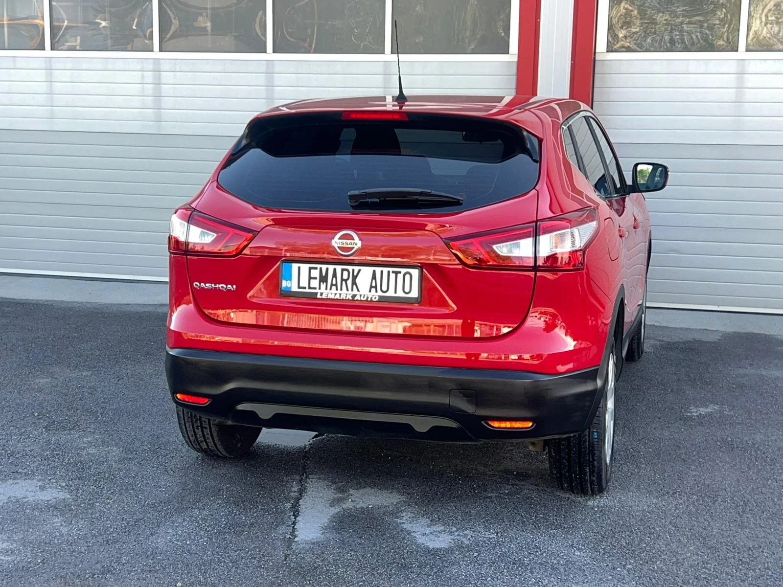 Nissan Qashqai 1.2I KLIMATIK 6-СКОРОСТИ EVRO 6B 62 000KM!!! - изображение 8