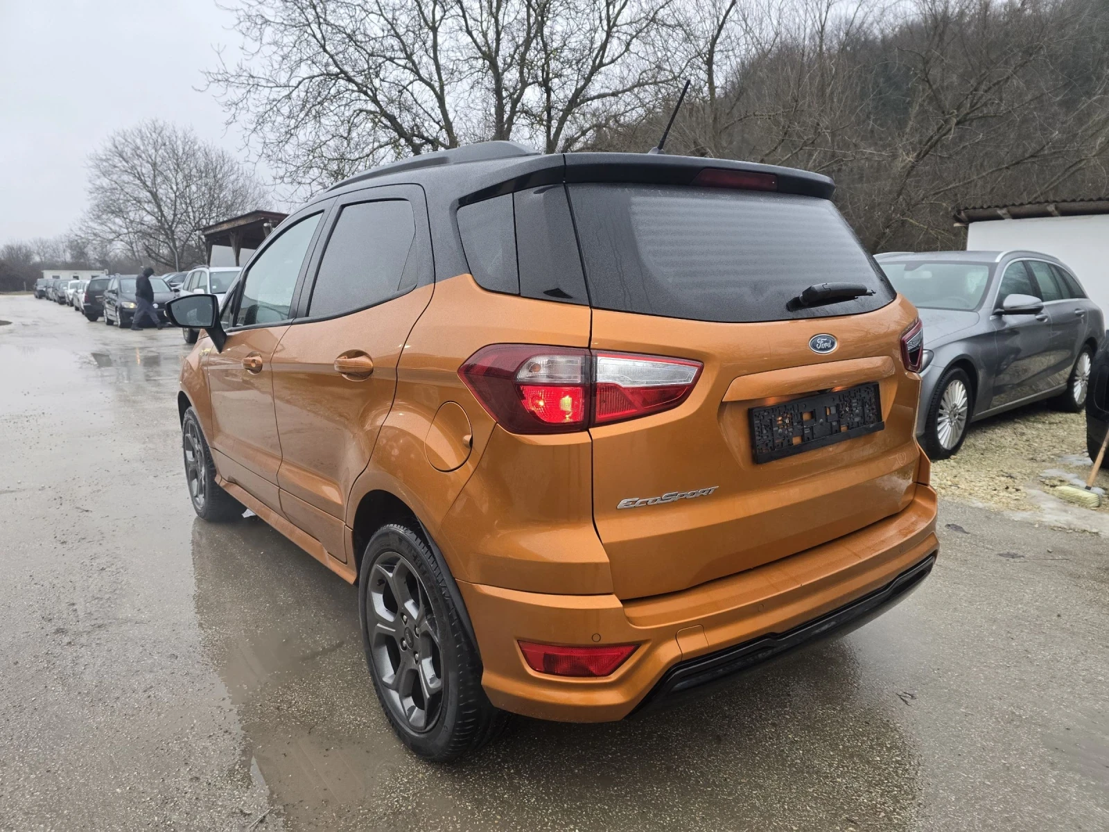 Ford EcoSport 1.5d 100к.с ST-Line - изображение 3