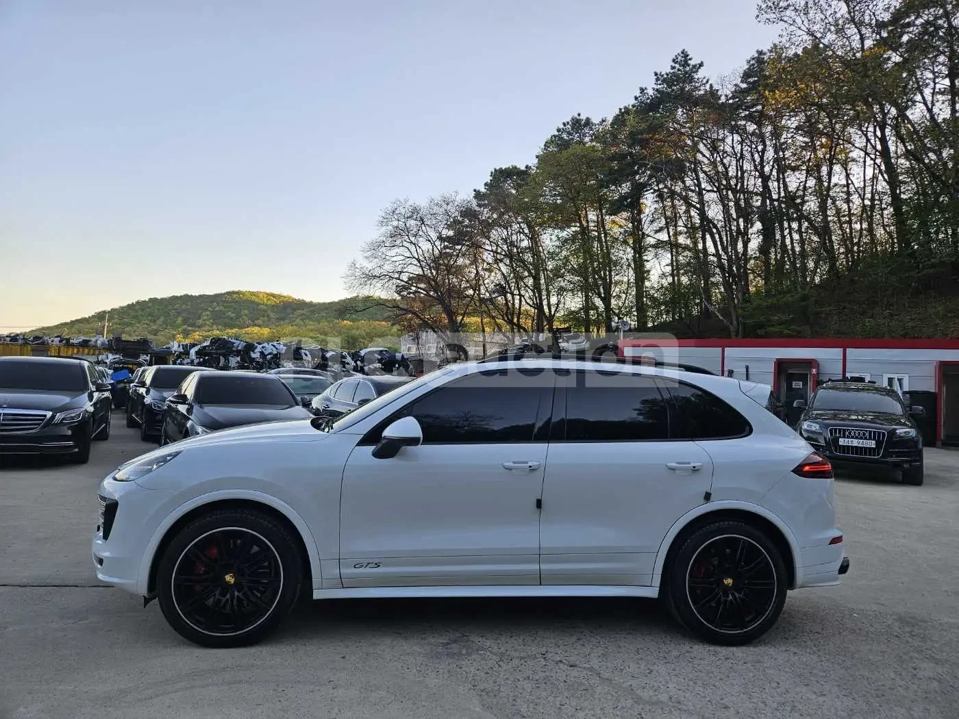 Porsche Cayenne GTS| SPORTCHRONO| | BOSE| PANO| 360 | Mobile.bg � ����������� 4