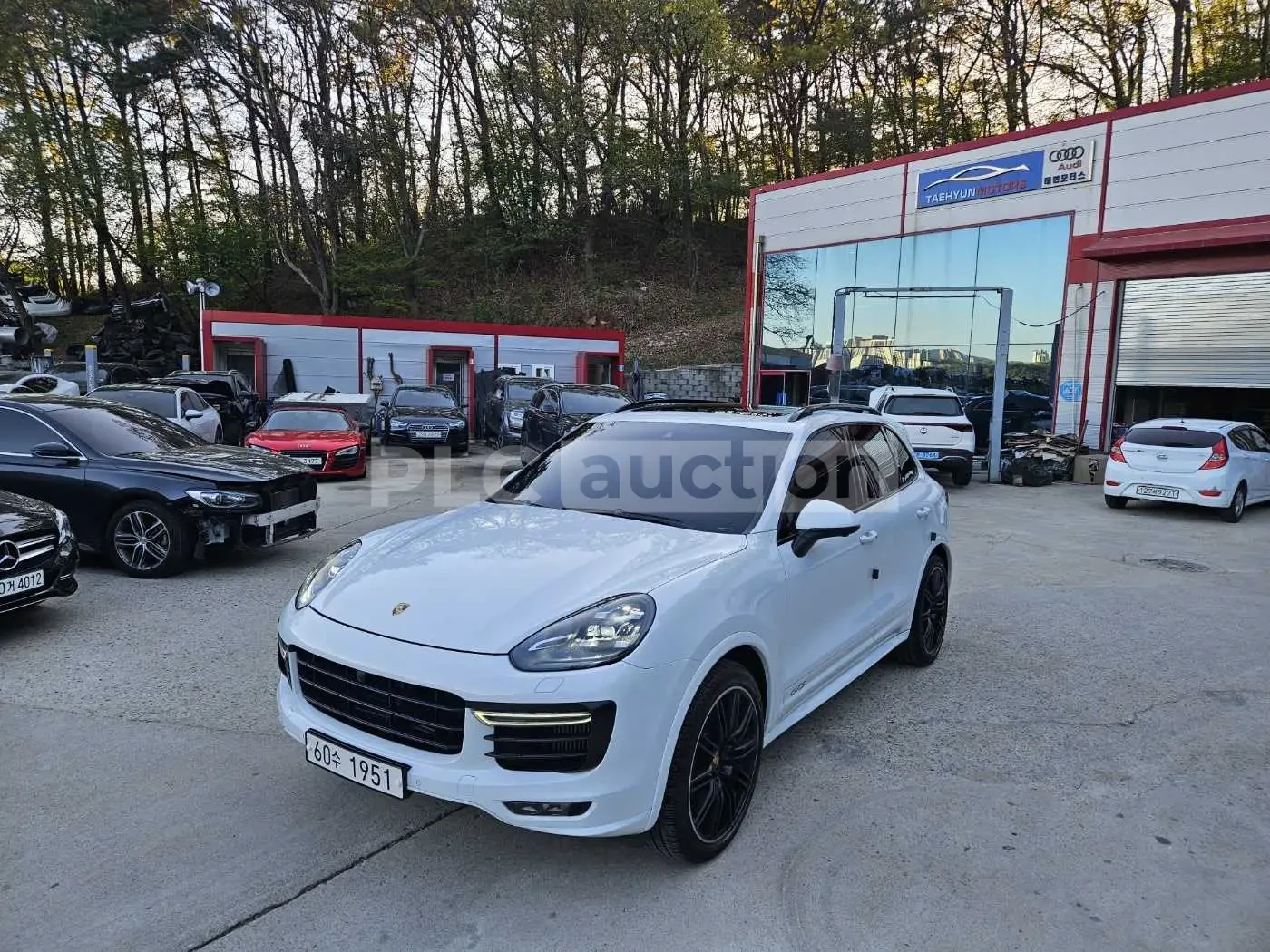 Porsche Cayenne GTS| SPORTCHRONO| | BOSE| PANO| 360 | Mobile.bg � ����������� 3