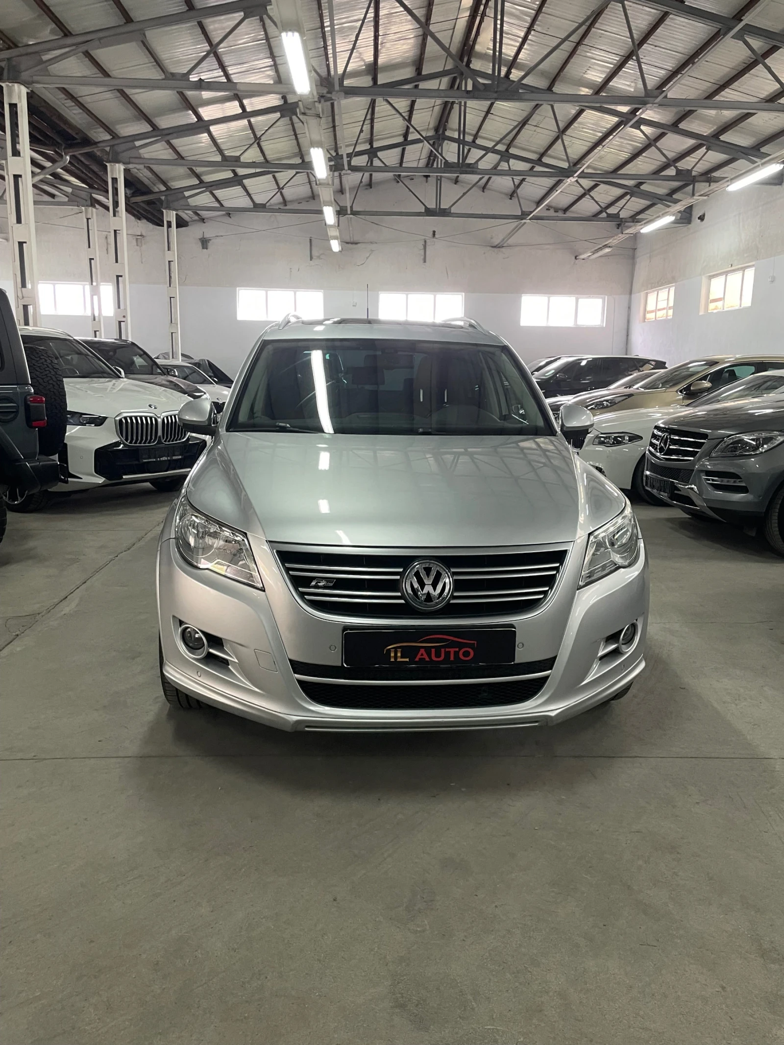 VW Tiguan 2.0TDI/Rline/4motion/Панор/парктр/подгрев/