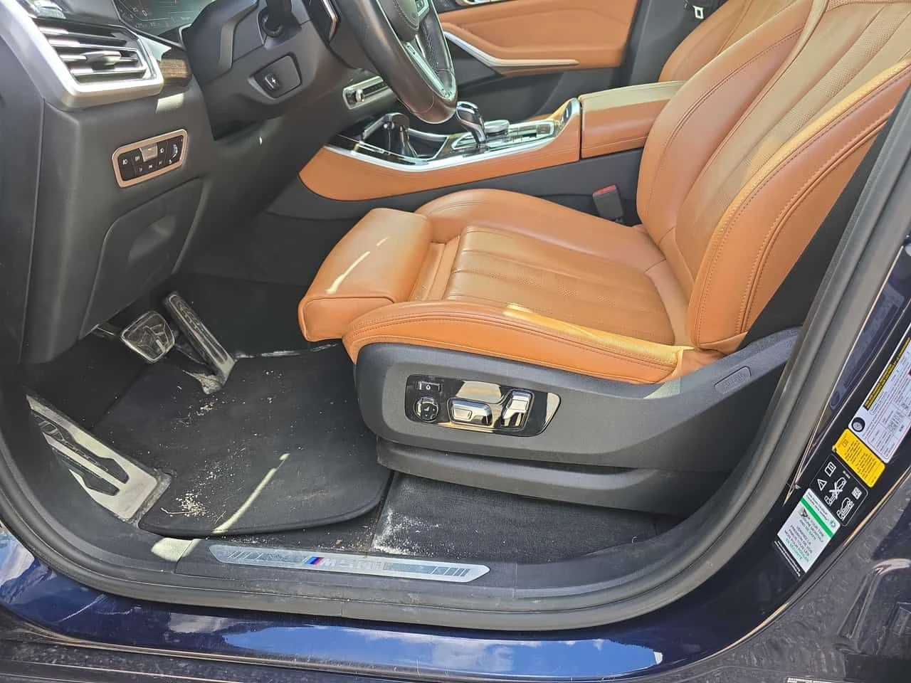 BMW X5 * M50i * H/K * PANO * 2 КЛЮЧА *  360 * CARFAX, снимка 9 - Автомобили и джипове - 54512956