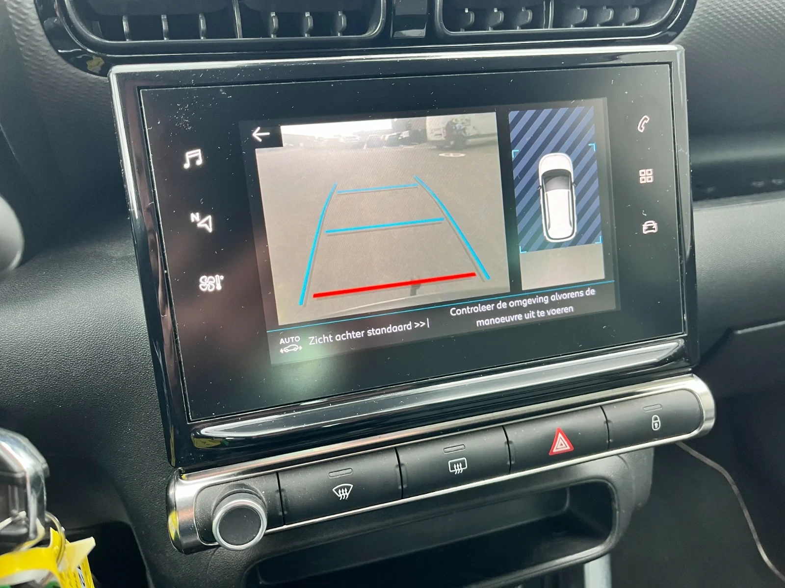 Citroen C3 Aircross 1.2 PureTech Feel Navi Klima Camera, снимка 9 - Автомобили и джипове - 54554651
