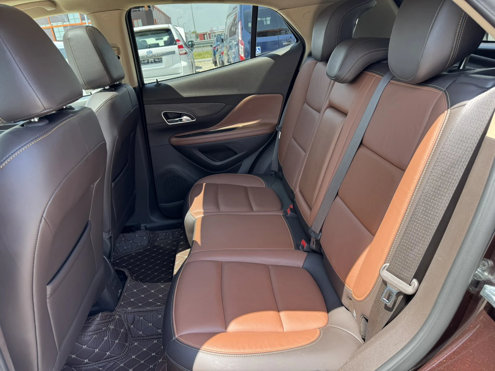 Opel Mokka 1.6 CDTI АВТОМАТИК, снимка 13 - Автомобили и джипове - 54764262