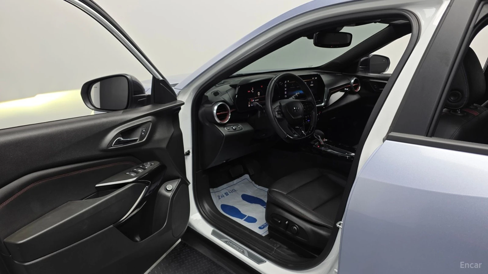 Chevrolet Trax 1.2* RS* КОЖА* ПОДГРЕВ* ОБДУХВАНЕ* КАМЕРА* NAVI* L, снимка 10 - Автомобили и джипове - 55628508