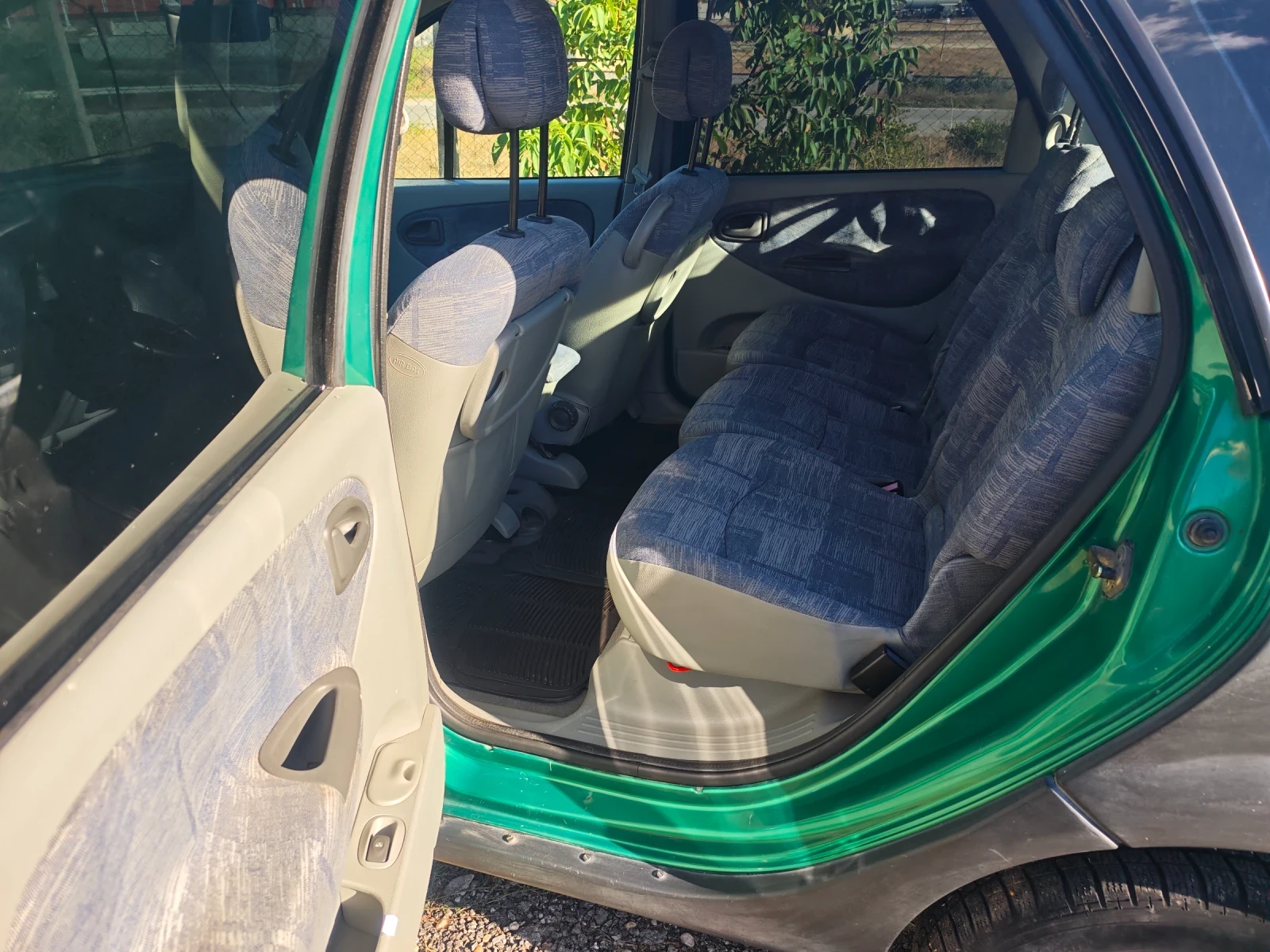 Renault Scenic rx4, снимка 4 - Автомобили и джипове - 56346016