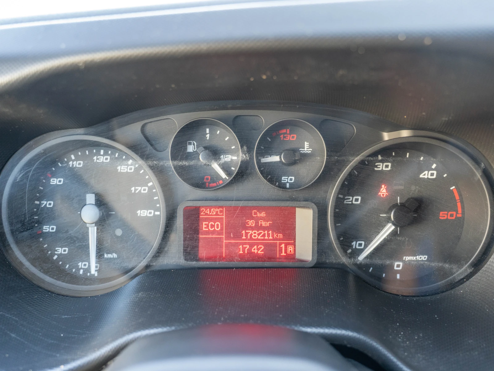 Iveco 35c15   L3H3    | Mobile.bg   11