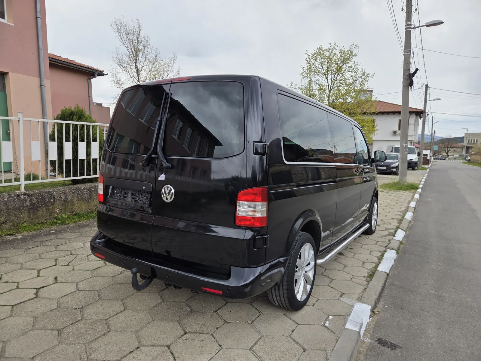 VW Caravelle 2.0 180 кс * КЛИМА* АВТОМАТИК* ЛУКС* ТОП* , снимка 6 - Бусове и автобуси - 55051884