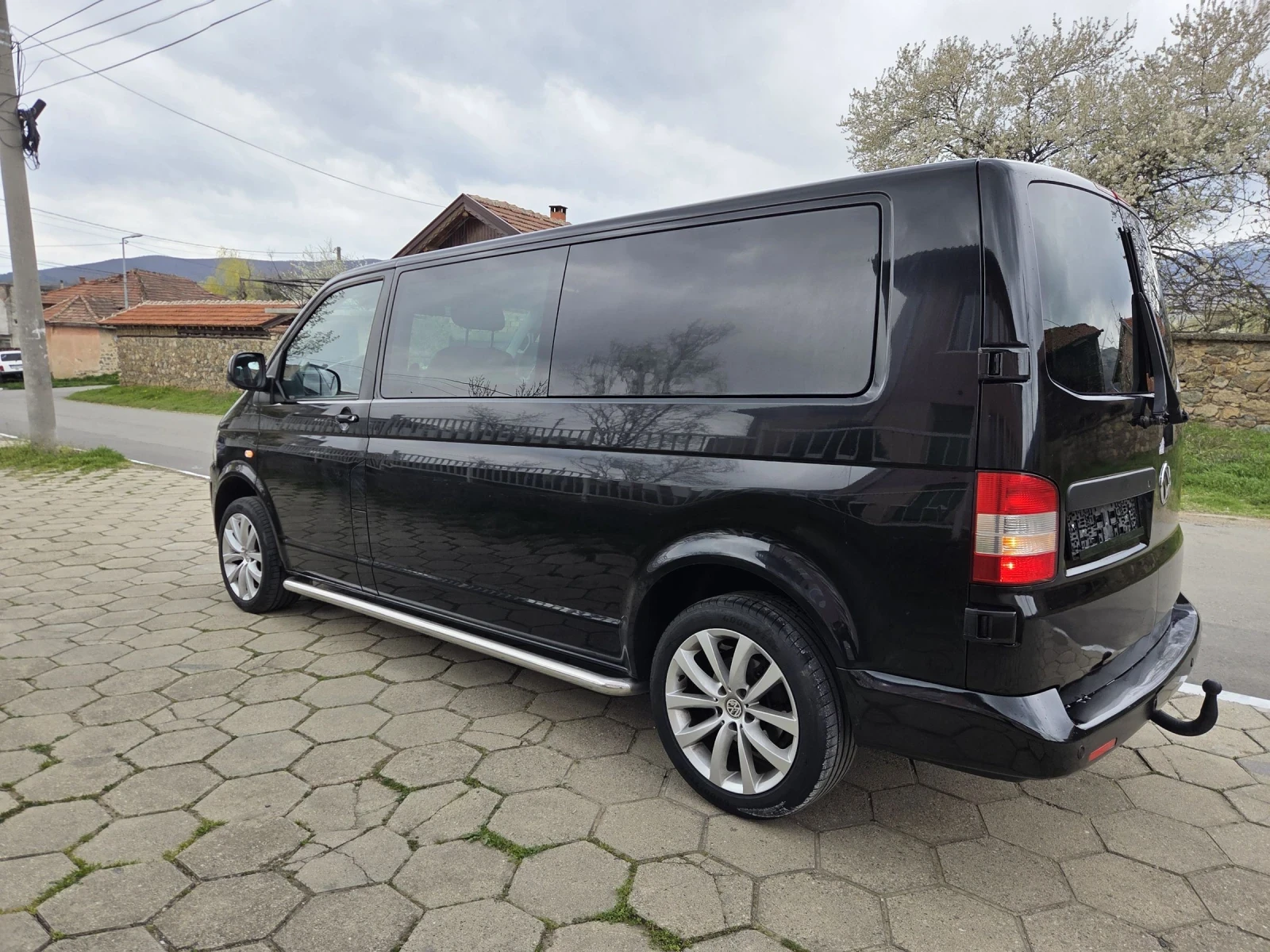 VW Caravelle 2.0 180 кс * КЛИМА* АВТОМАТИК* ЛУКС* ТОП* , снимка 8 - Бусове и автобуси - 55051884