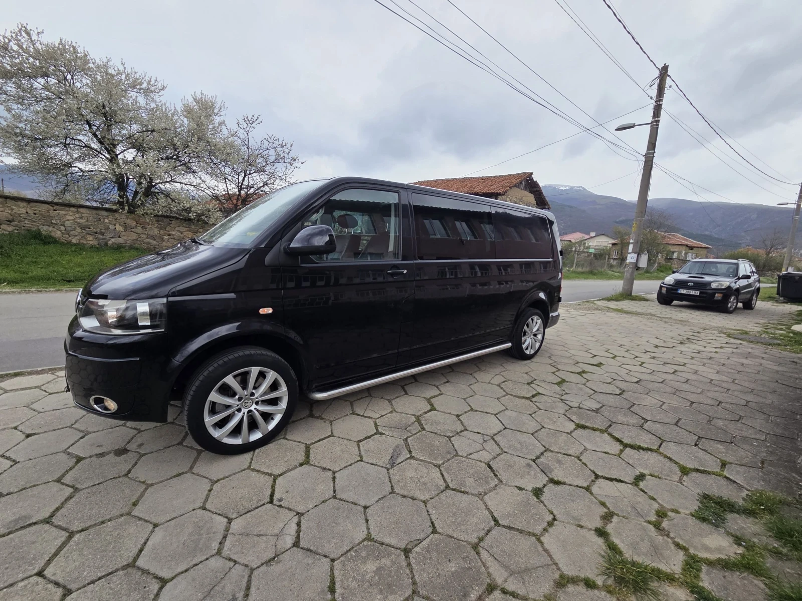VW Caravelle 2.0 180 кс * КЛИМА* АВТОМАТИК* ЛУКС* ТОП* , снимка 9 - Бусове и автобуси - 55051884