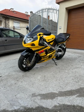 Suzuki Gsxr 750K2 Нов внос - изображение 4