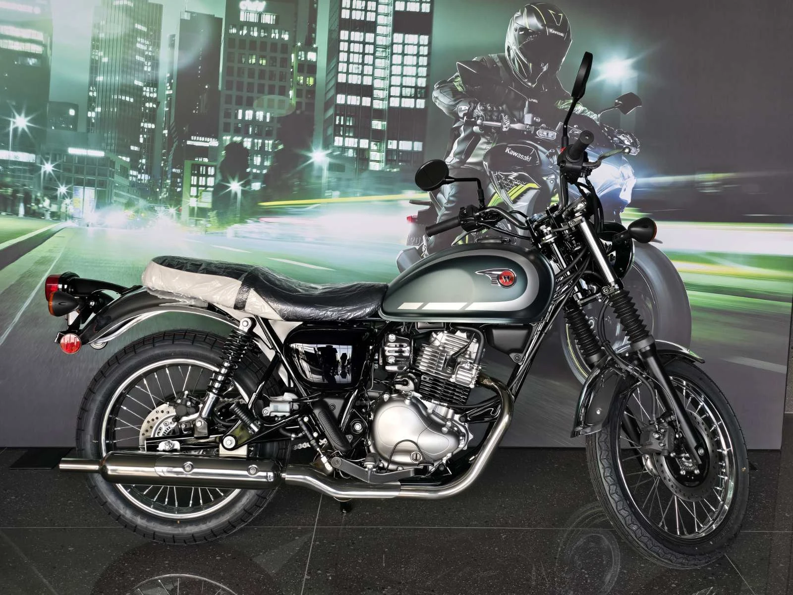 Kawasaki W 230 2026, снимка 2 - Мотоциклети и мототехника - 54368987