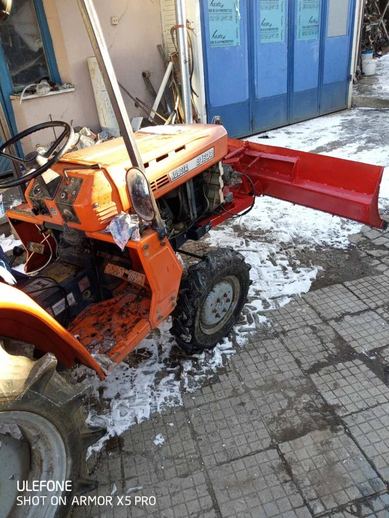 Трактор Kubota, снимка 5 - Селскостопанска техника - 46816620