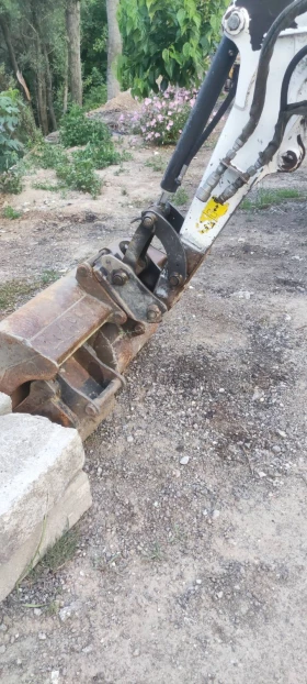 Багер Bobcat E26, снимка 3