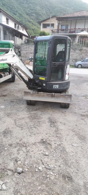 Багер Bobcat E26, снимка 2