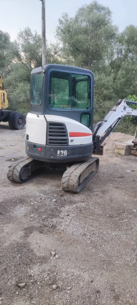 ����� �� �������� �� ����� Bobcat E26
