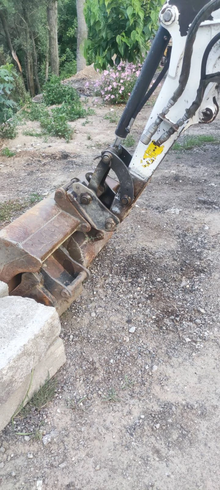 Багер Bobcat E26, снимка 3 - Индустриална техника - 54874195