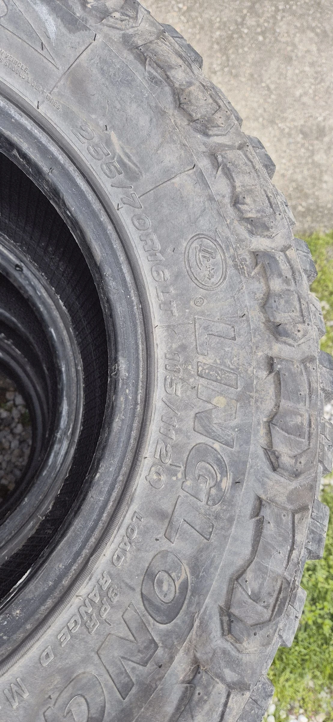 Гуми Всесезонни 255/70R16, снимка 4 - Гуми и джанти - 54089199