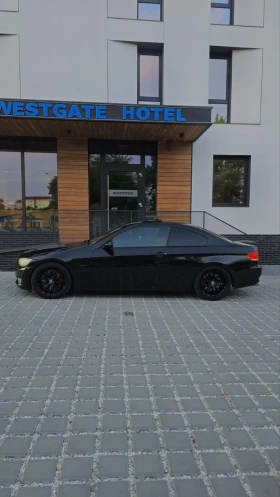 BMW 330, снимка 3