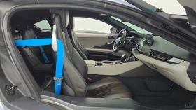BMW i8 Coupe* HUD* 360* КОЖА* НАВИ, снимка 10
